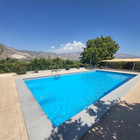 Casa Rural En Padul Entre Sierra Nevada Y La Costa Granada Exteriör bild